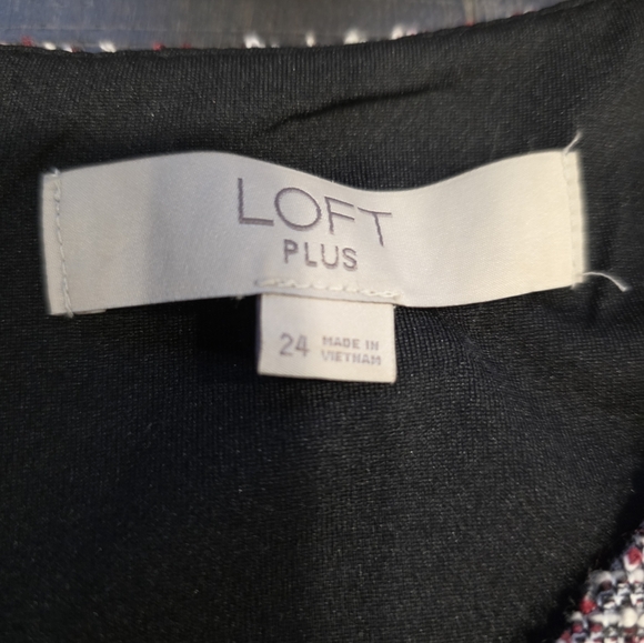 LOFT Textured Sleeveless Midi Dress Red, white, black - Picture 8 of 9